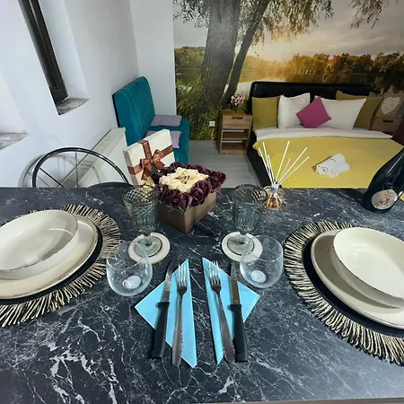 Aqua Free Parking Apartment