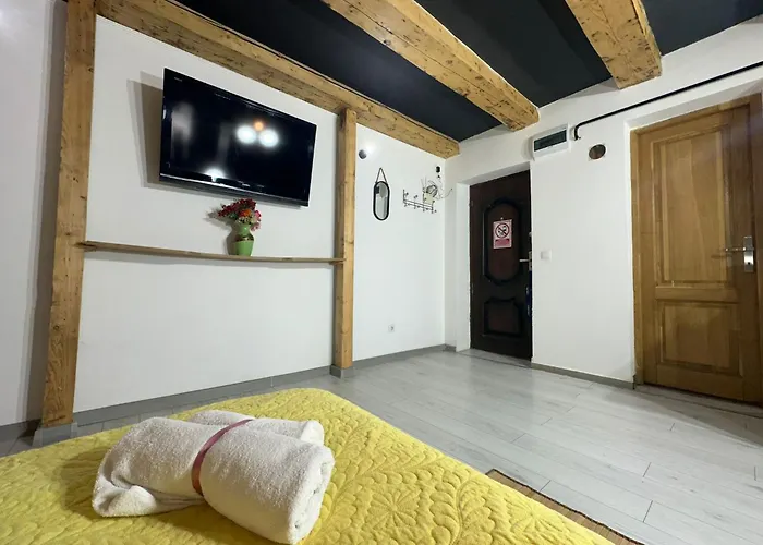 Aqua Free Parking Крайова